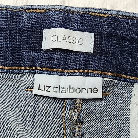 Liz Claiborne Blue Denim Shorts Size 12 - Picture 4 of 6